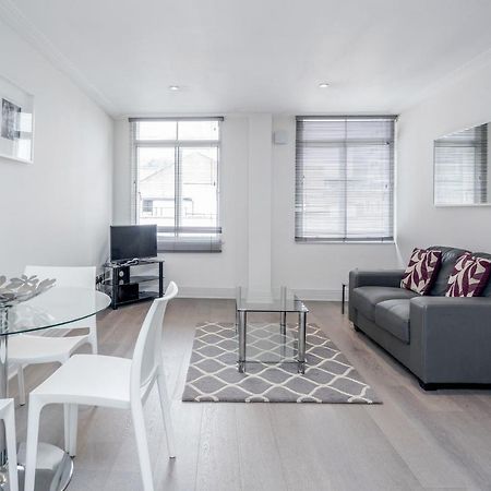 Roomspace Serviced Apartments - River House London Exteriör bild